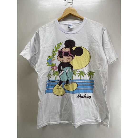 Disney Beach Mickey Factory Distressed Short Sleeve T-shirt Men’s Medium 38-40 - Picture 1 of 7